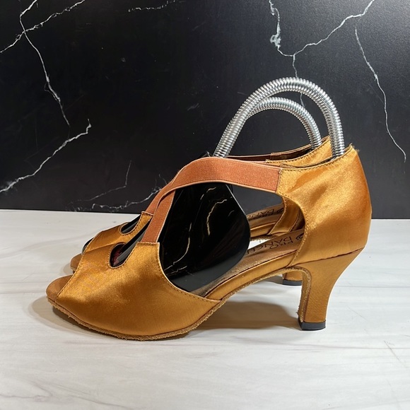 Pro Dancer Peep Toe Heel Brown sz 8.5 - Picture 2 of 8